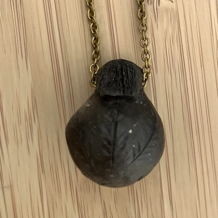 Amuleta (bronze) Amuleta (bronze)