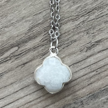 Subhagya Piedra Luna